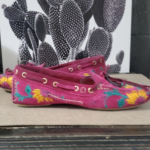 Anthro Floral Embroidered Pink Loafers Hot Pink Flats Fuscia Slip On Moccasins - Picture 8 of 11